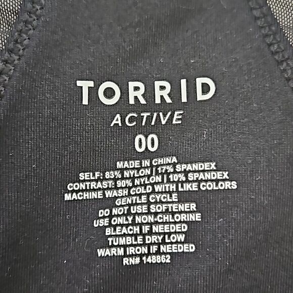 Torrid 2 Piece Active Wear High-Rise Leggings With Crop Top M/L 10 Black - Picture 5 of 16